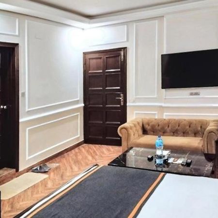 Riviera Courtyard Guest House 伊斯兰堡 外观 照片